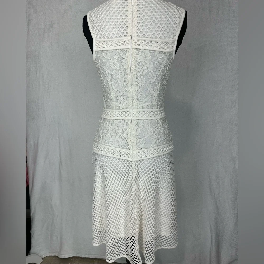 CATO LACE DRESS/SIZE 4 - Picture 2 of 9